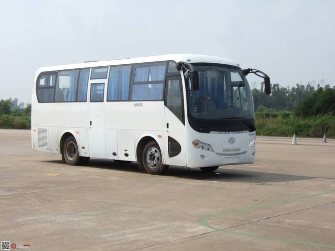 金龙牌XMQ6996Y2型客车 经典公路客运的可靠伙伴